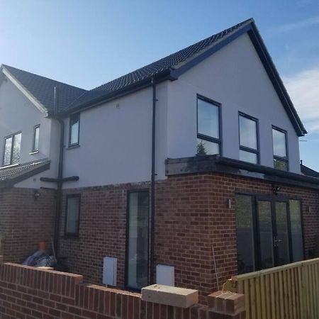 Paradigm House, Modern 2-Bedroom Duplex Apartment 2, Free Parking, Oxford Buitenkant foto